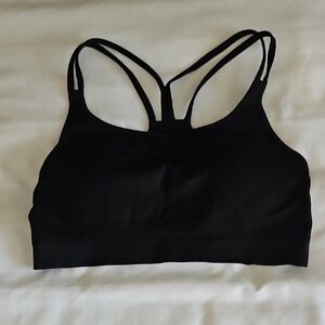 Zella Sports Bra L removeable Pads.